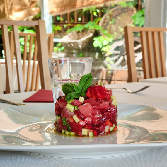 Photo detail of a pesto plate from La Palma Restaurant