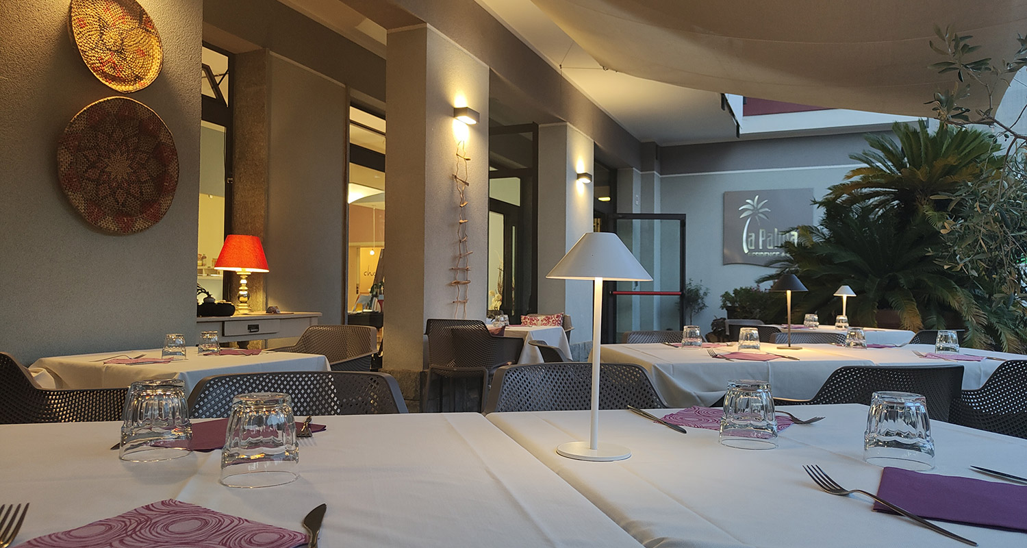 Foto degli interni del Ristorante La Palma ad Andora
