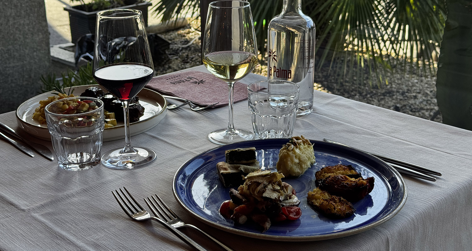 Foto degli interni del Ristorante La Palma ad Andora